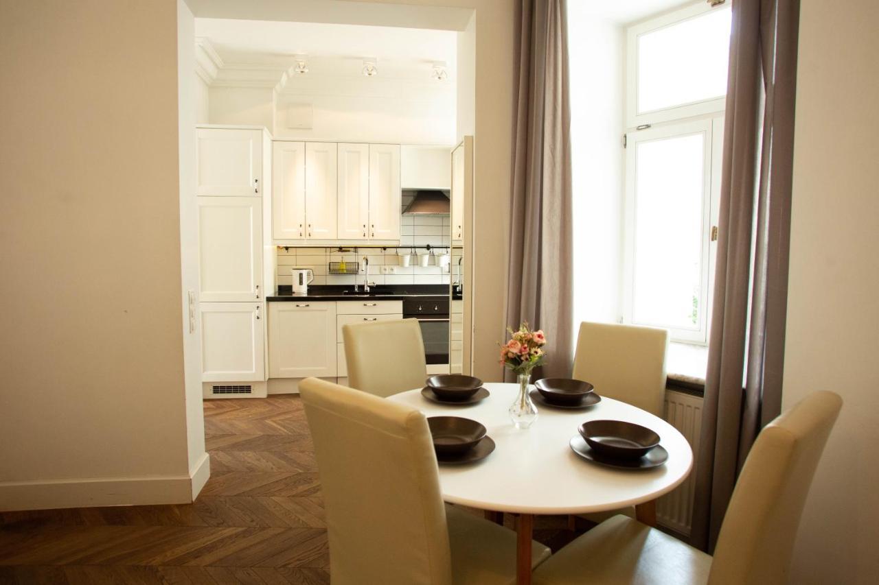 City Center - Golden Apartments - Dobr11A Varsovia Exterior foto
